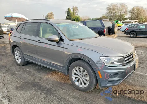 2019 Volkswagen Tiguan S z USA, uszkodzony, nr VIN 3VV1B7AX9KM080323